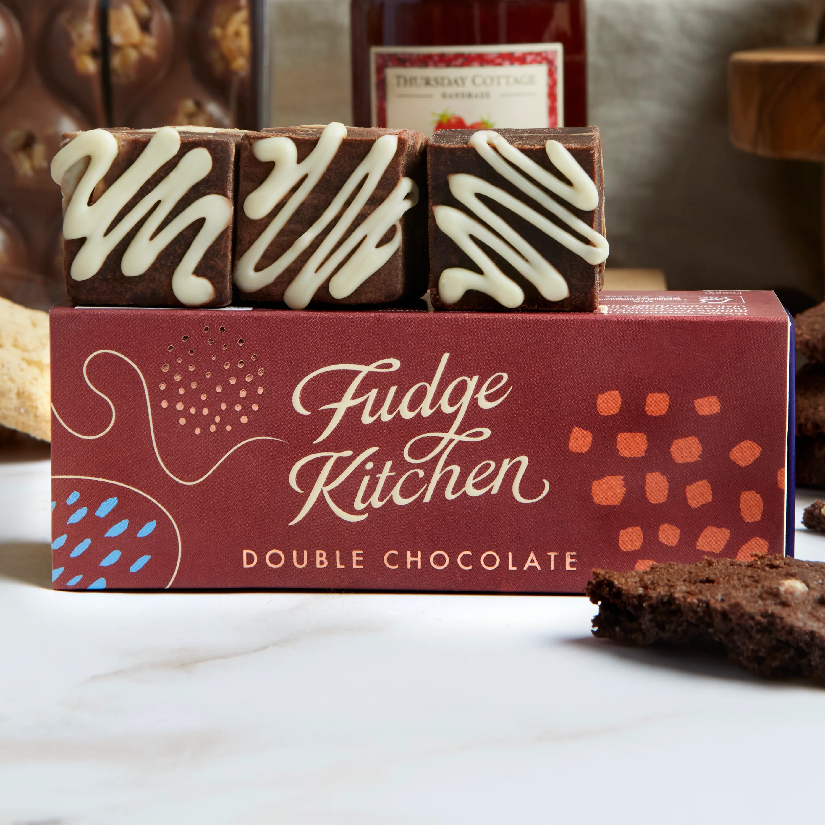 Classic Food and Drink Hamper - Image 9